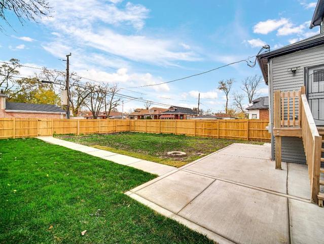 Building Photo - 10100 S Eggleston Ave