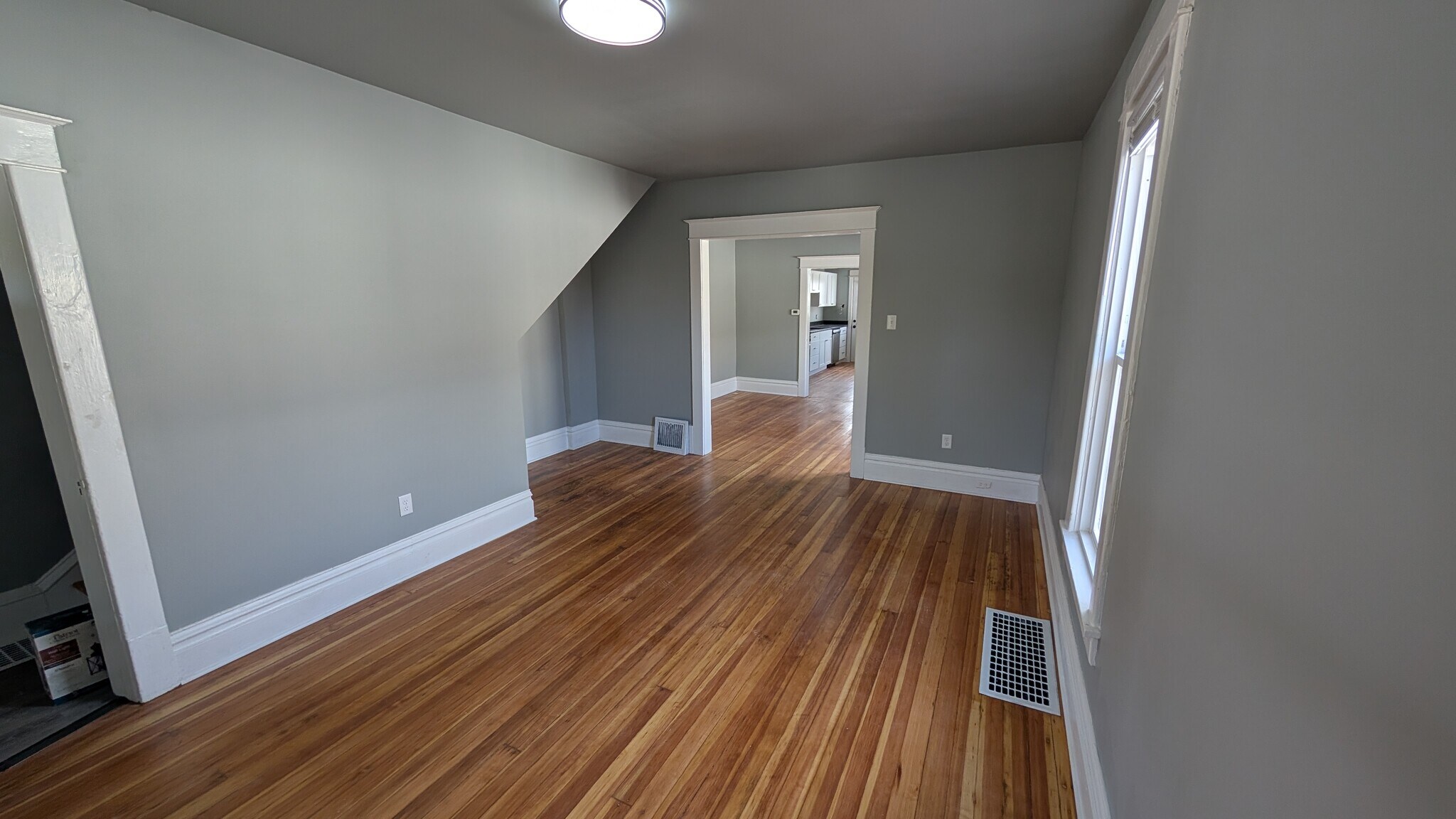 Building Photo - 1810 Morrie Ave