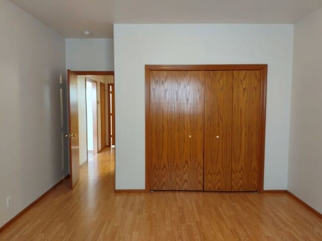 Building Photo - 3328 Lake Glenn Dr