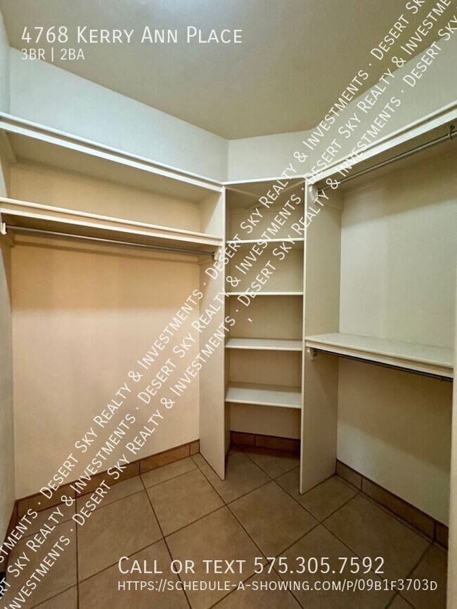 Building Photo - 4768 Kerry Ann Pl