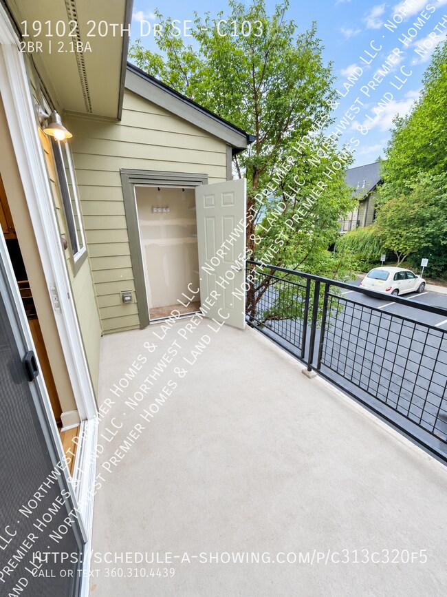 Building Photo - 19102 20th Dr SE