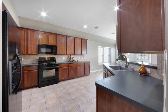 Building Photo - 9810 Spring Alp Ct