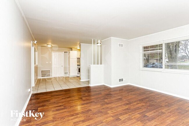 Building Photo - 2904 Woodworth Pl