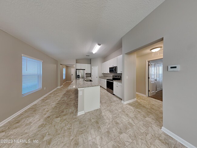Building Photo - 11381 John Rutledge Pl