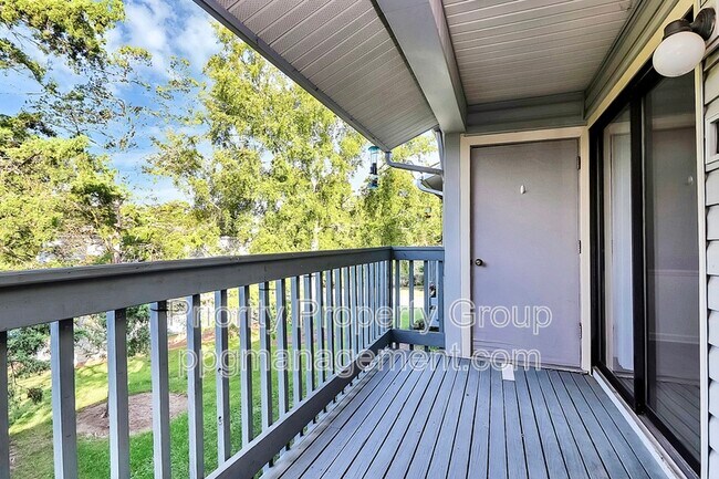 Building Photo - 10971 Harrowfield Rd