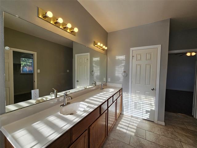 Building Photo - 6805 Westover Dr