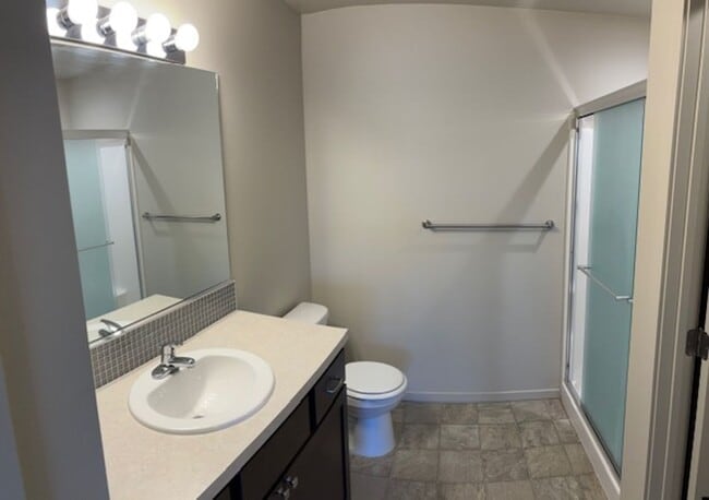 Building Photo - Moen Fields 3 Bed 3 Bath Garden Townhome across from Greenacres Elementary