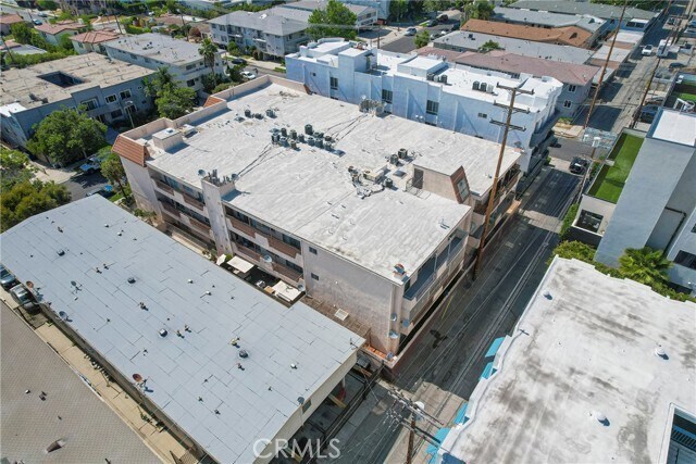 Building Photo - 104 S Hayworth Ave
