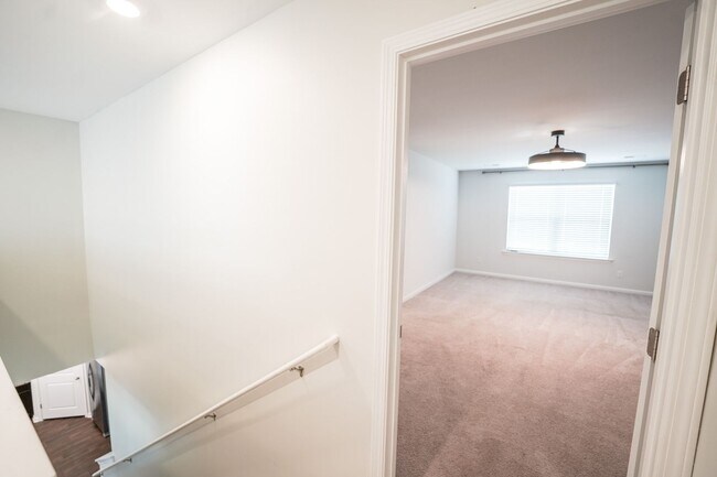 Building Photo - Coming Available!