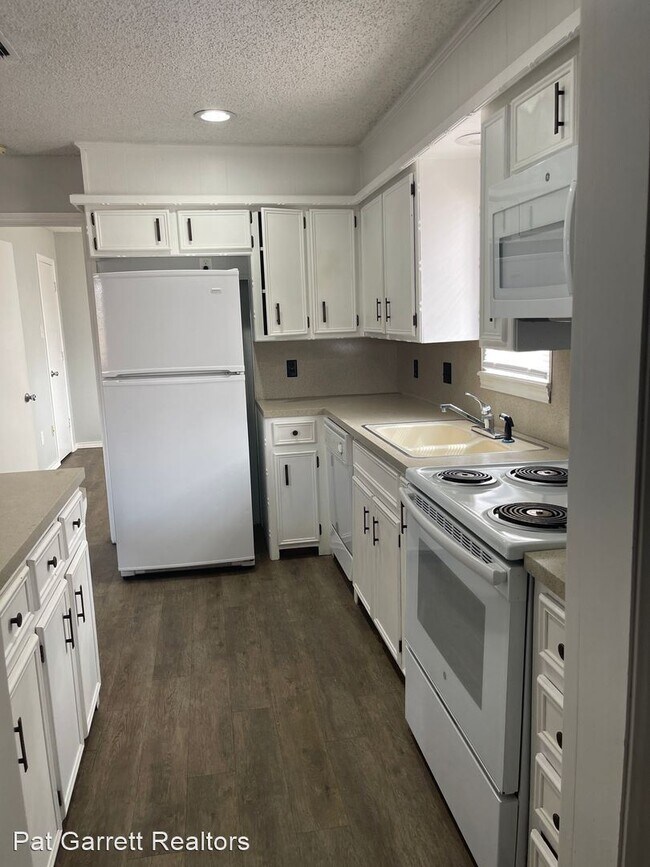 Building Photo - 2 br, 2 bath House - 3603 36th Street
