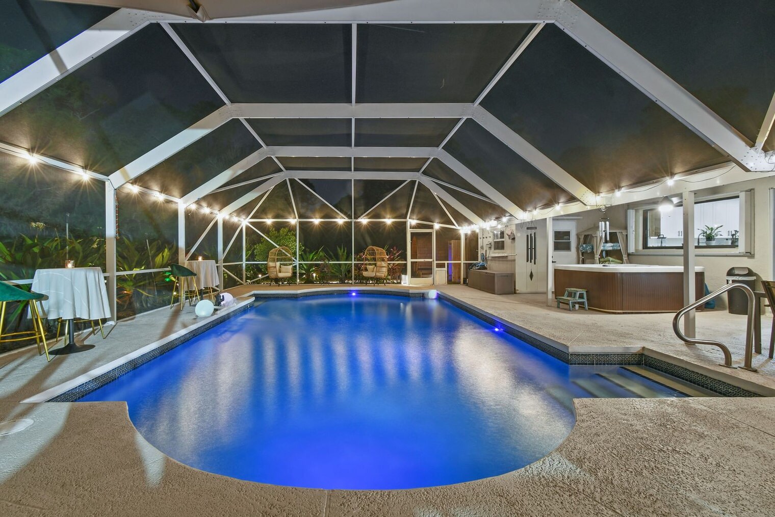 Building Photo - 13014 46th Ct N