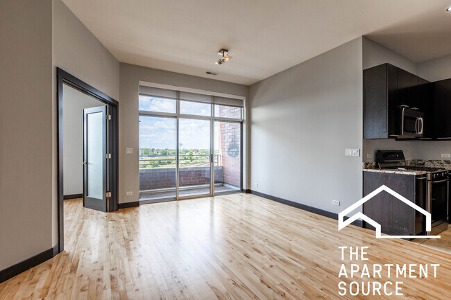Building Photo - 2348 N Lister Ave