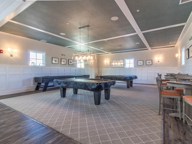 Building Photo - Unfurnished Year-Round Rental: 4BR End-Unit Townhome in Governors Near Downtown Lewes & Bike Trail