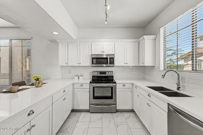 Building Photo - 2315 N 52nd St