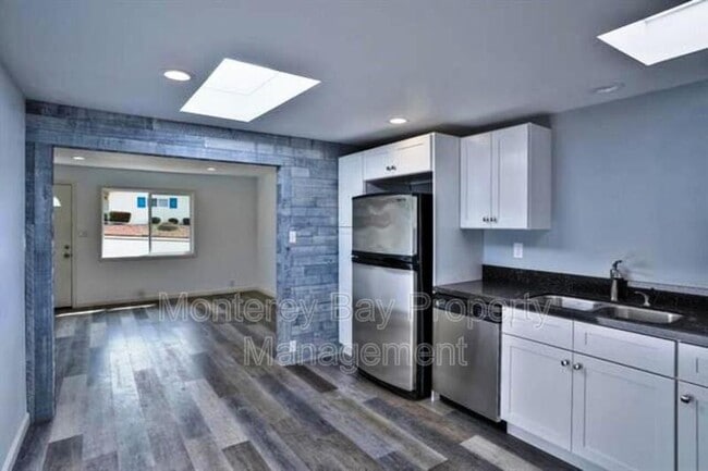Building Photo - 1623 San Pablo Ave
