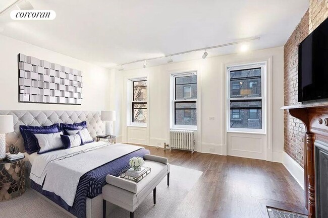 Building Photo - 175 W 88th St