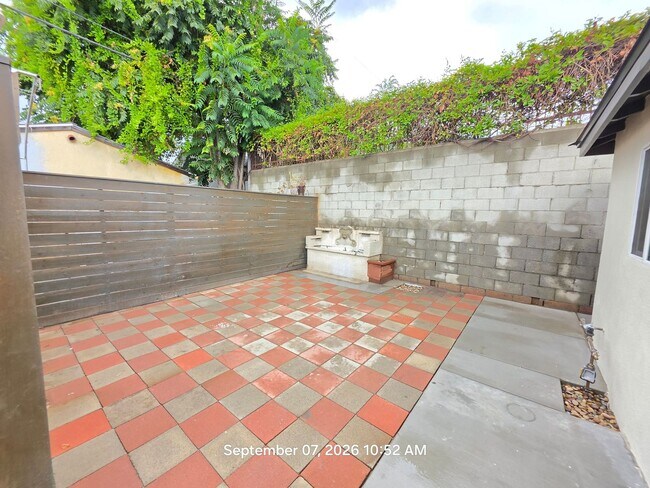 Building Photo - 15069 Nurmi St