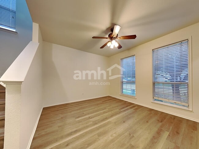 Building Photo - 14129 Cedar Post Dr