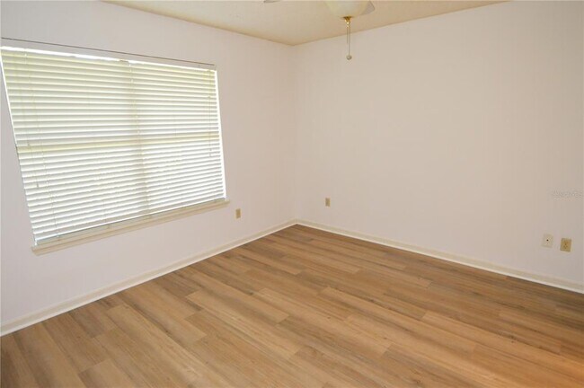 Building Photo - 11901 4th St N