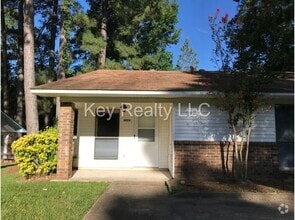 Building Photo - 602 - A Gary K - Pineville