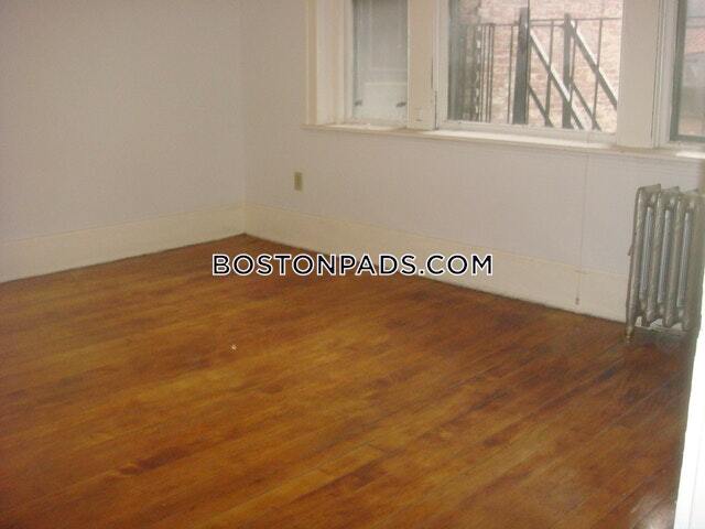 Building Photo - 46 Westland Ave