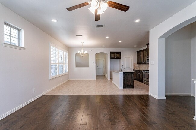 Building Photo - 3927 Cascade Sky Dr