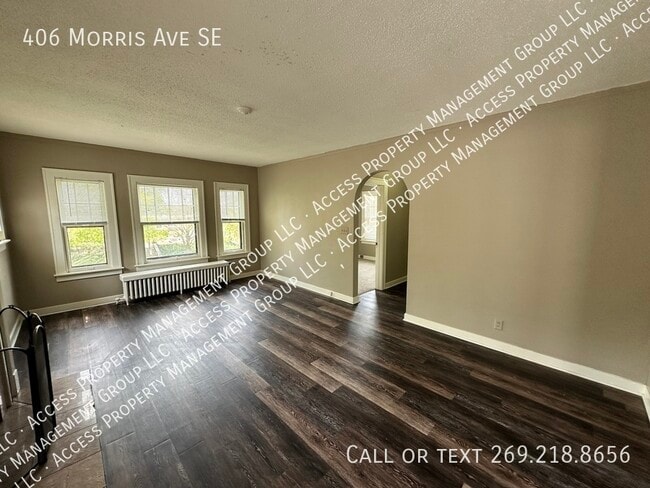 Building Photo - 406 Morris Ave SE