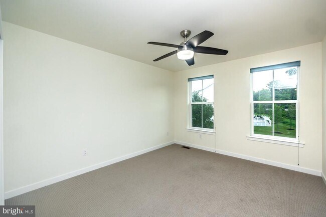 Building Photo - 401 Wynstone Ct