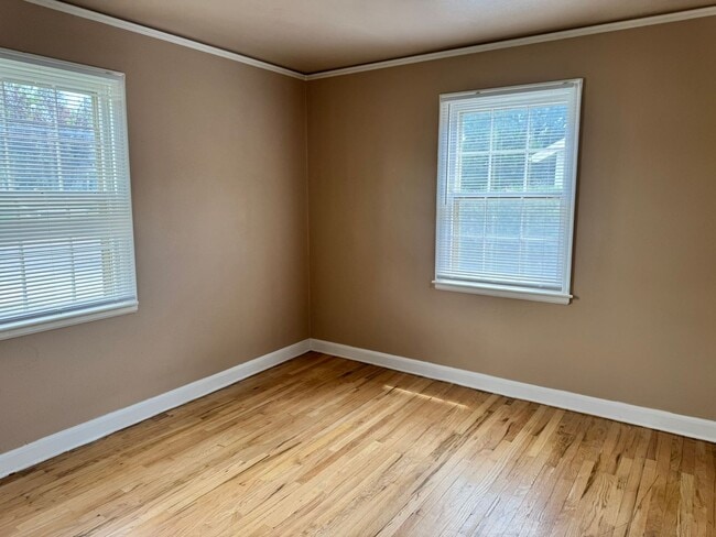 Building Photo - Welcome home!
