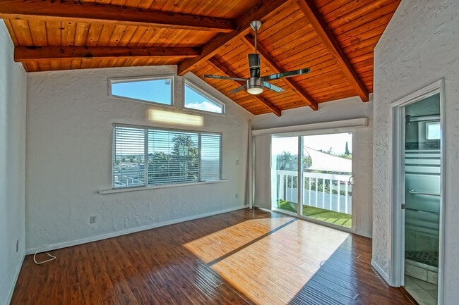 Building Photo - SPACIOUS & AIRY, GOLDEN TRIANGLE 4BR3BA HOME W/ CITY/MOUNTAIN VIEWS, OPEN & AIRY LIVING SPACE & S...