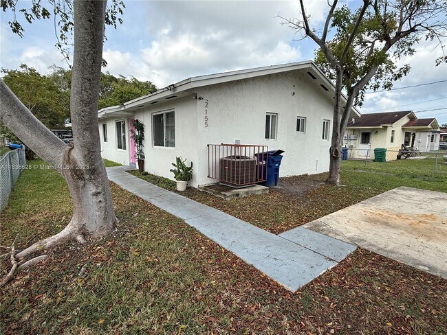 Building Photo - 2155 NW 64th St