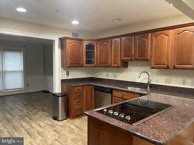 Building Photo - 11803 Bishops Content Rd