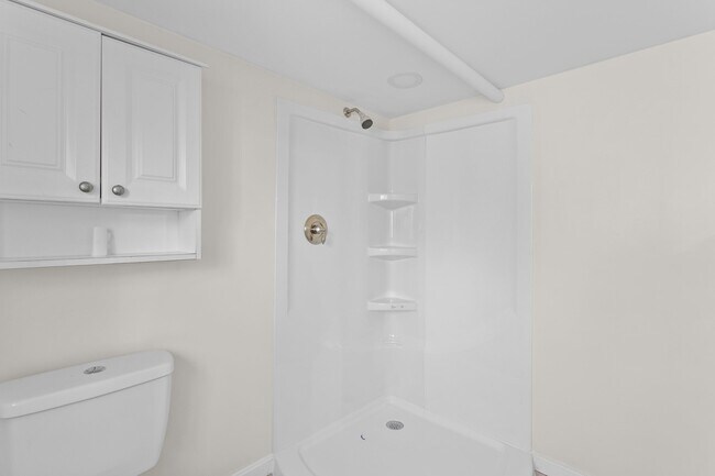 Building Photo - 7 Pheasant Run