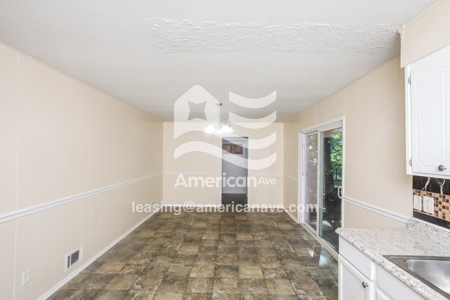 Building Photo - 1859 Woodsboro Dr