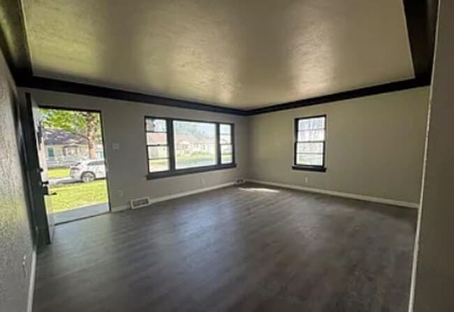 Building Photo - For Lease