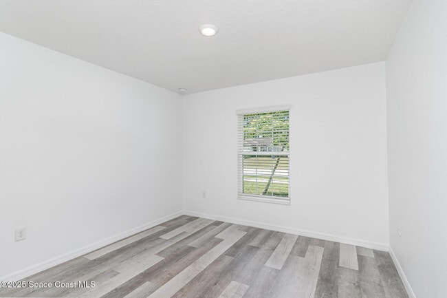 Building Photo - 1173 Walden Blvd SE