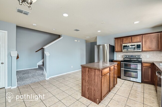 Building Photo - 9233 Monument Court