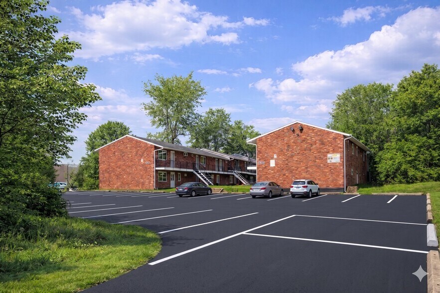 Building Photo - 783 Anderson Ave