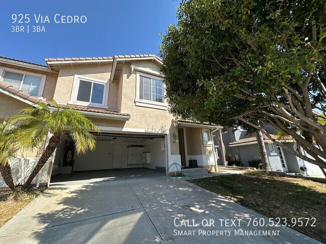 Building Photo - Beautiful Chula Vista 3bed+1 Loft, 2.5 bat...