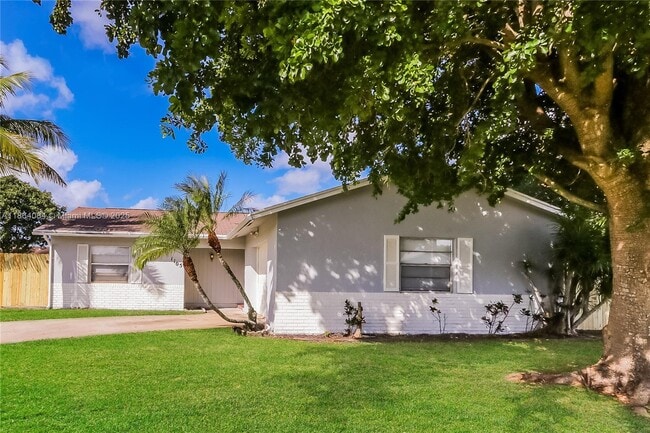 Building Photo - 1105 Sonata Way
