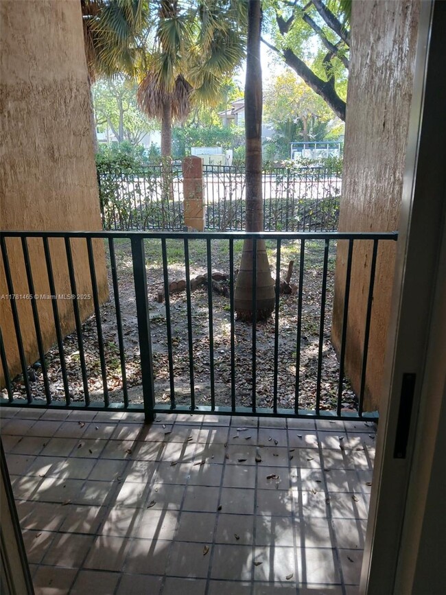 Building Photo - 7230 NW 114th Ave
