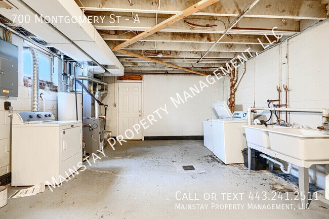 Building Photo - 700 Montgomery St
