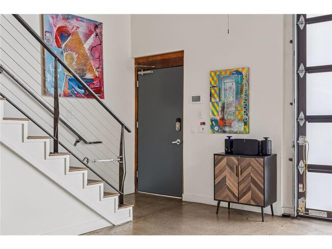 Building Photo - 1290 Snelling Ave N