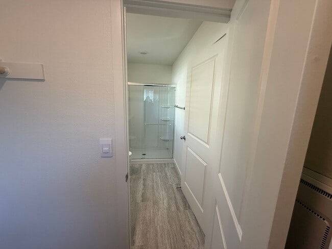 Building Photo - New Home in Gates Community