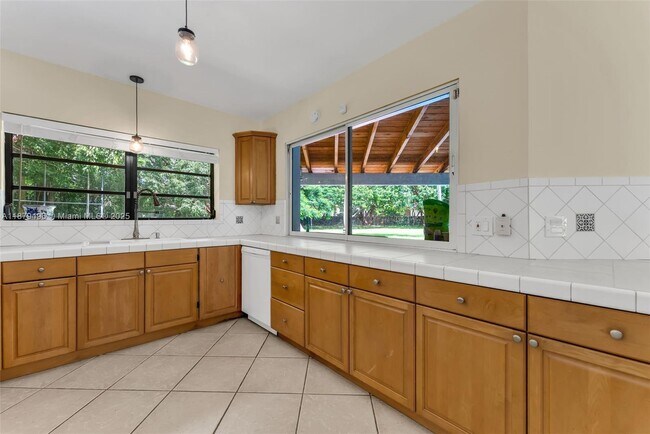 Building Photo - 6275 SW 123rd Terrace