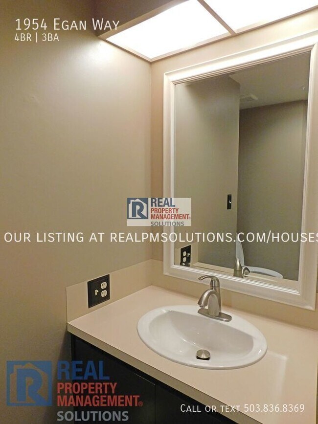 Building Photo - 1954 Egan Way