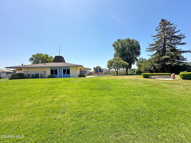 Building Photo - 724 Zinnia Ct