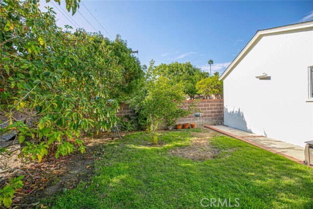 Building Photo - 1606 Bel Aire Dr