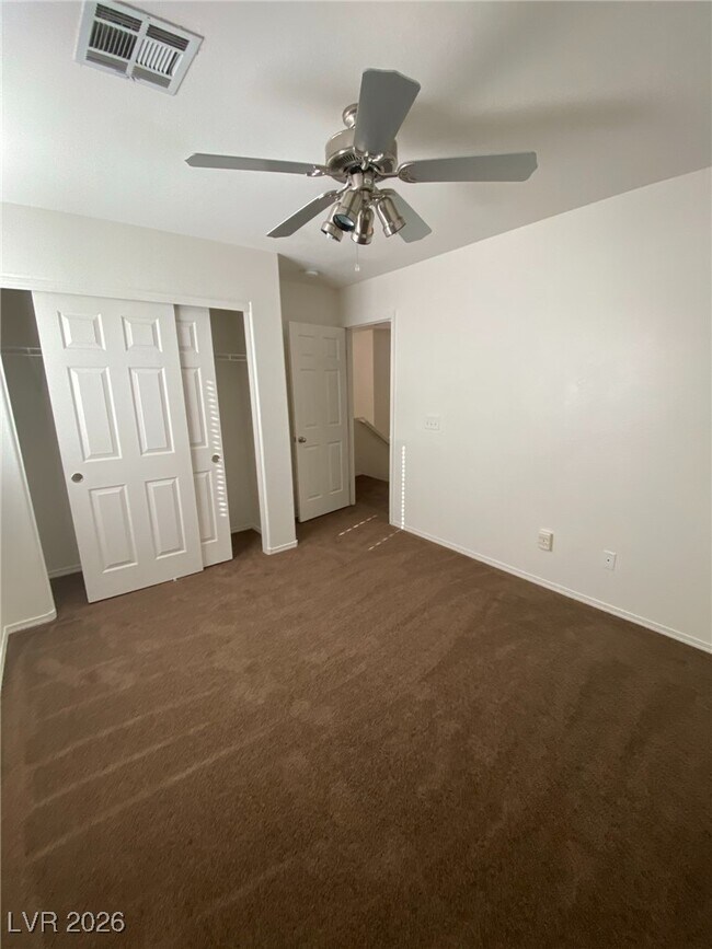 Building Photo - 987 Cantabria Heights Ave