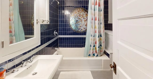 Building Photo - Charming 3-Bedroom Home in the Heart of th...